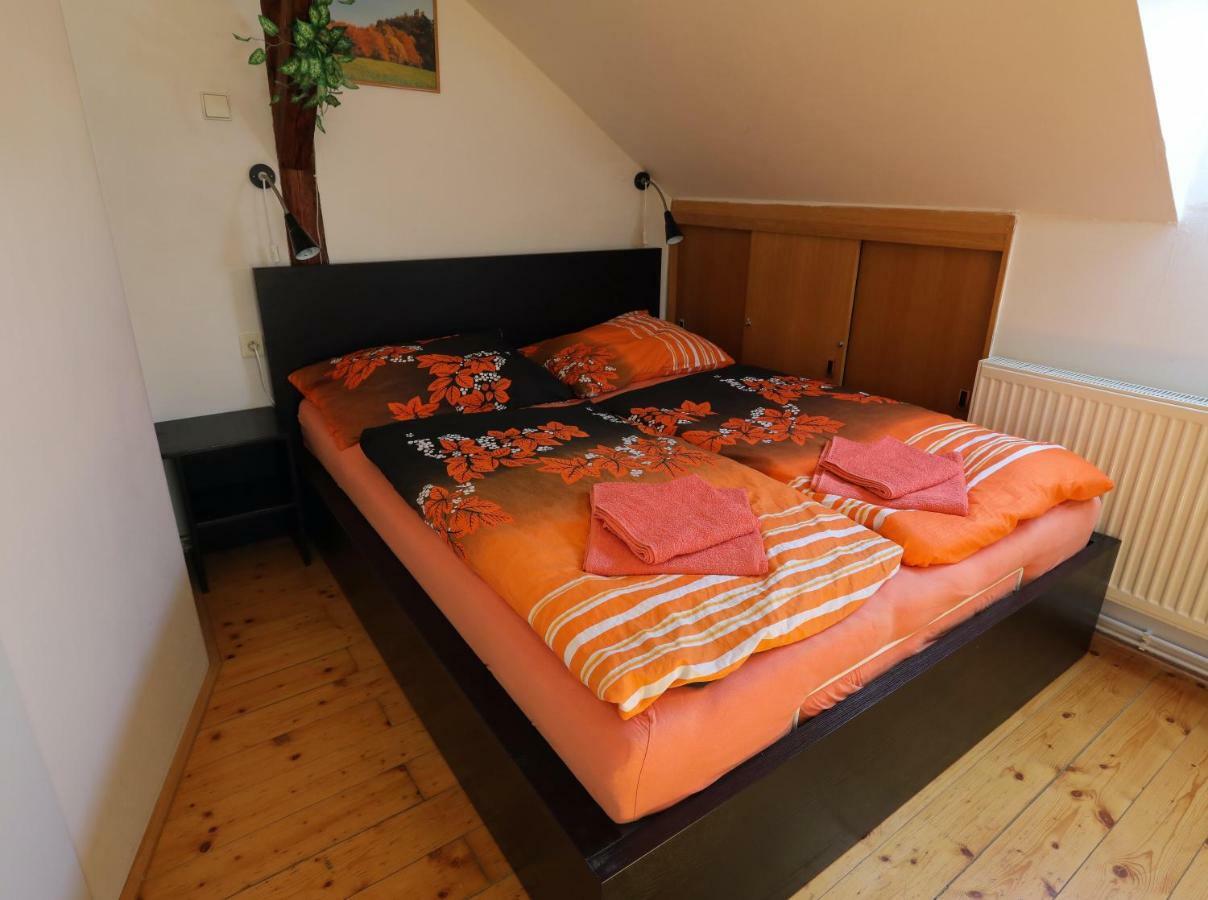 Apartman Skalka Mnichovo Hradiště Екстериор снимка